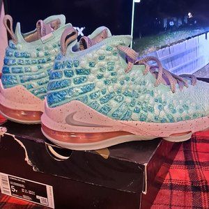 Lebron XVII
